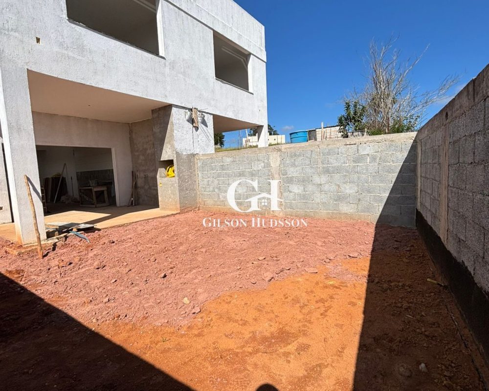 Casa Germinada no Bairro João Braz em Viçosa - COD 068 (13)