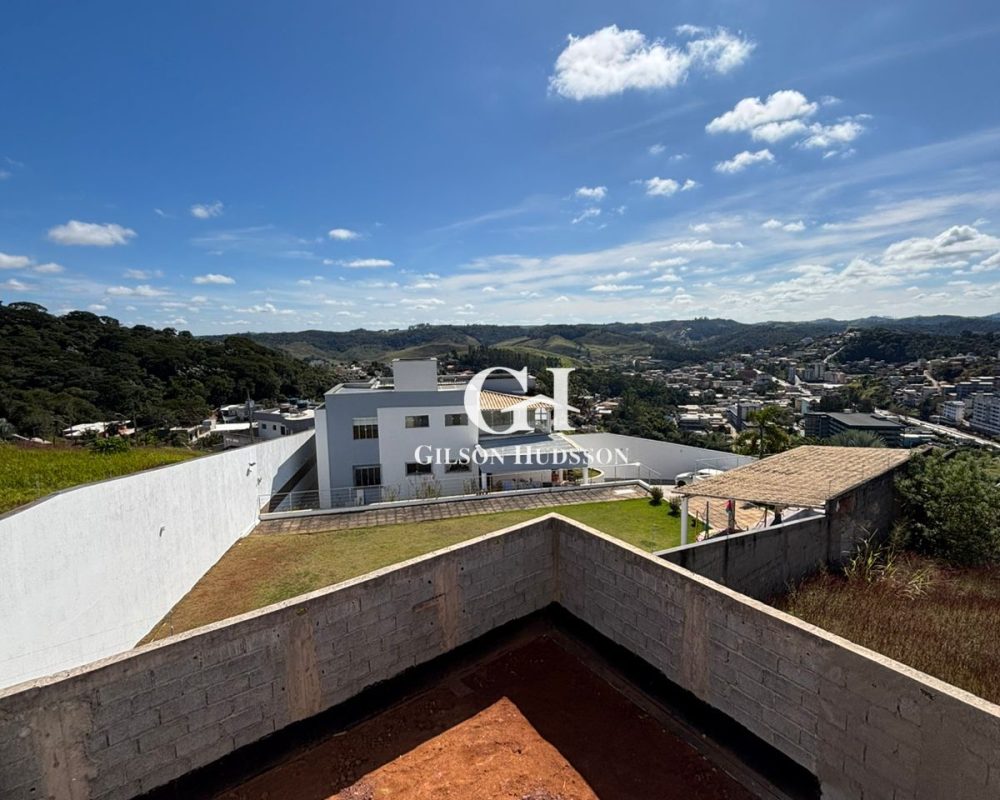 Casa Germinada no Bairro João Braz em Viçosa - COD 068 (27)