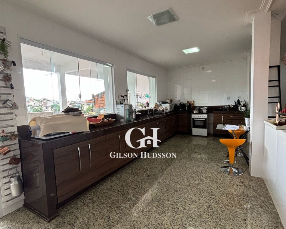 Casa no Bairro Santa Clara em Viçosa - COD 061 (12)