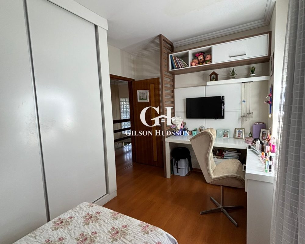 Casa no Bairro Santo Antonio em Viçosa - COD 042 (20)