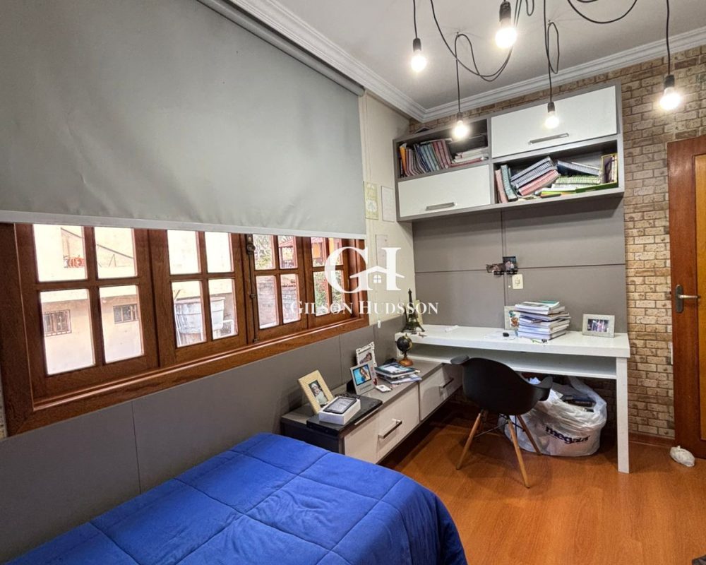 Casa no Bairro Santo Antonio em Viçosa - COD 042 (22)