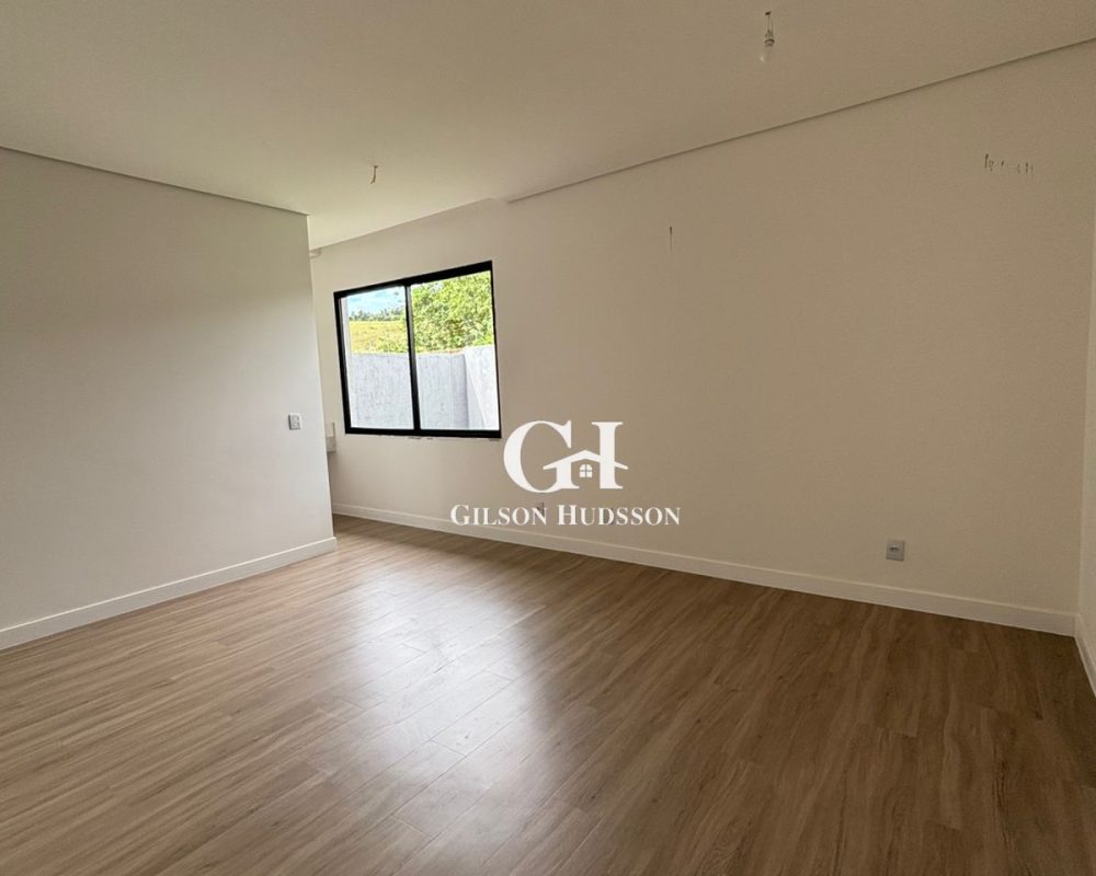 Casa no Bairro Violeira em Viçosa - COD 037 (26)