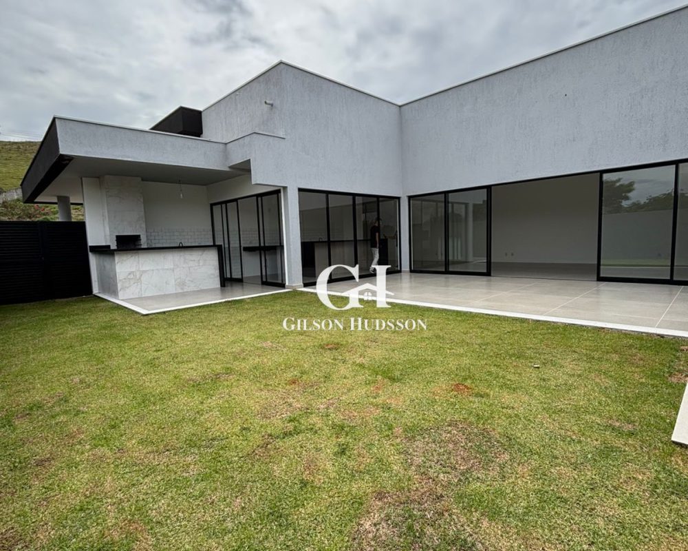 Casa no Bairro Violeira em Viçosa - COD 037 (6)