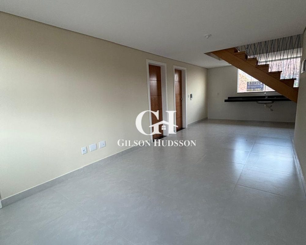 Cobertura Duplex no Bairro Inácio Martins em Viçosa - COD 054 (1)