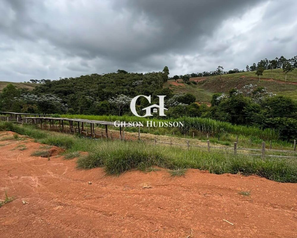 Fazenda no Corrego Fundo (zona rural de Viçosa) - COD 049 (19)