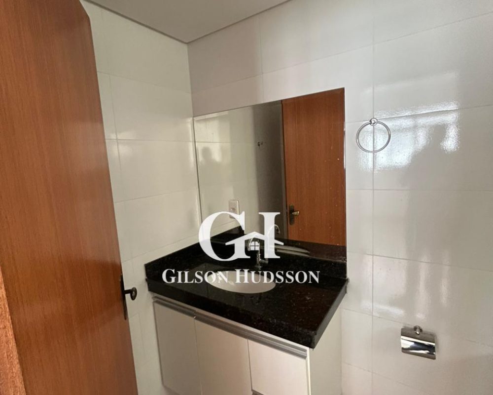 WhatsApp Image 2025-10-05 at 10.37.01 (1)