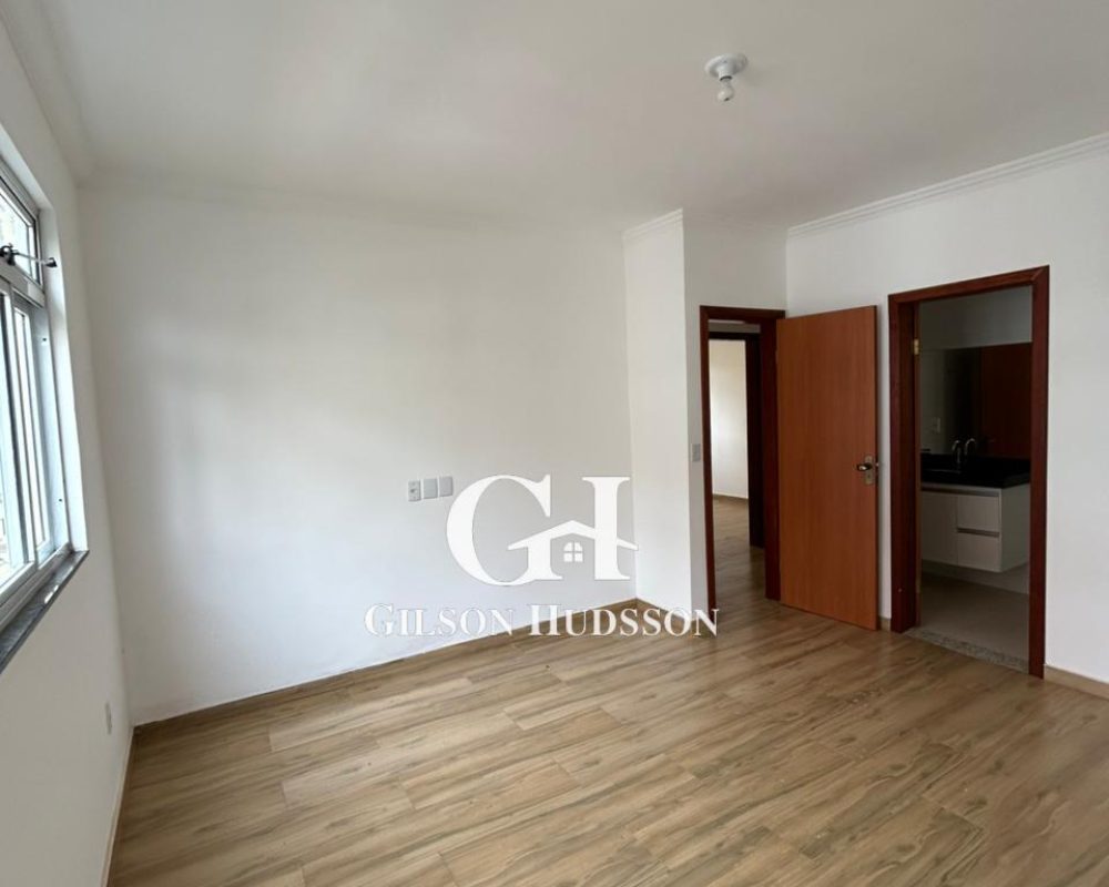 WhatsApp Image 2025-10-05 at 10.37.02