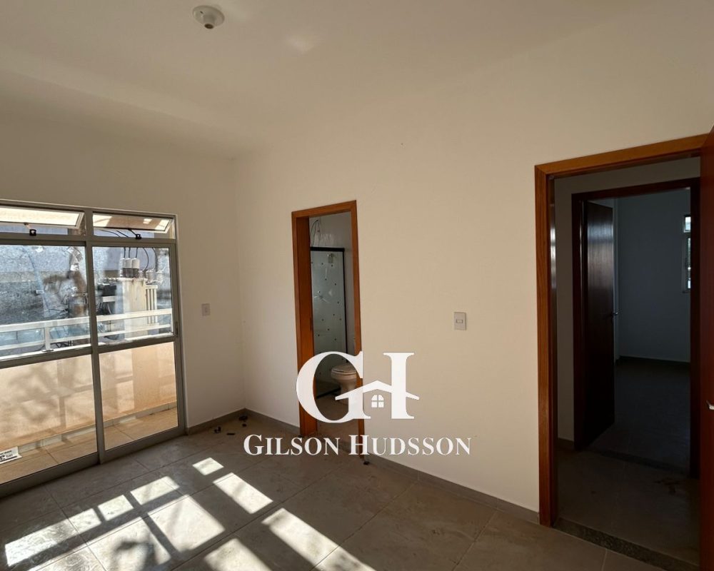 WhatsApp Image 2025-10-06 at 16.22.31