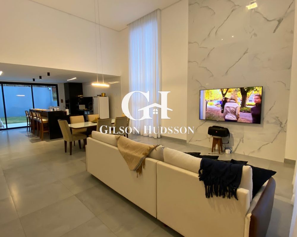 WhatsApp Image 2025-10-08 at 14.08.41 (3)