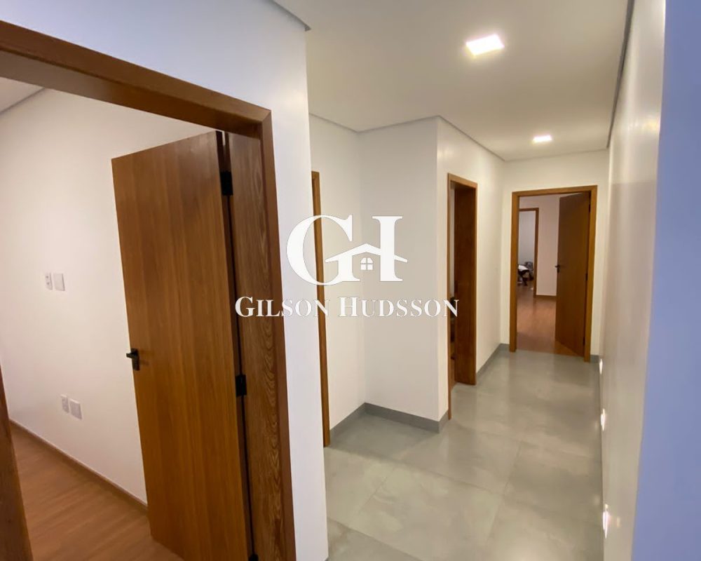 WhatsApp Image 2025-10-08 at 14.08.43 (1)