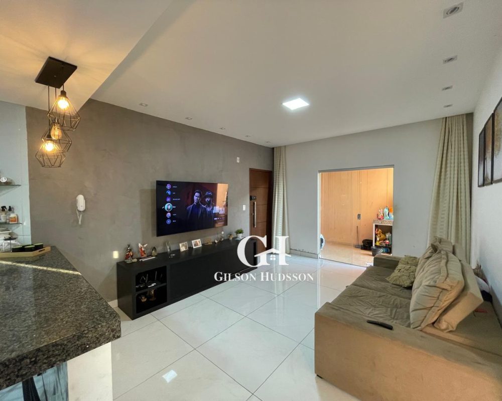 WhatsApp Image 2025-10-09 at 12.01.01