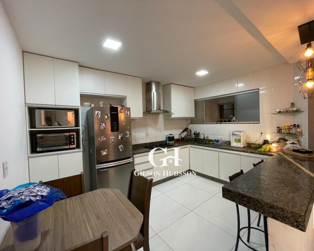 WhatsApp Image 2025-10-09 at 12.01.02 (1)