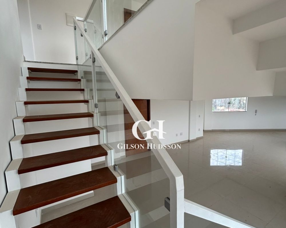 WhatsApp Image 2025-10-11 at 14.26.27 (1)