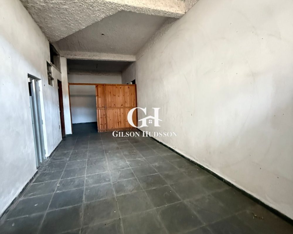 WhatsApp Image 2025-10-12 at 10.31.03 (1)