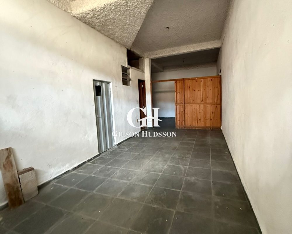 WhatsApp Image 2025-10-12 at 10.31.03 (2)