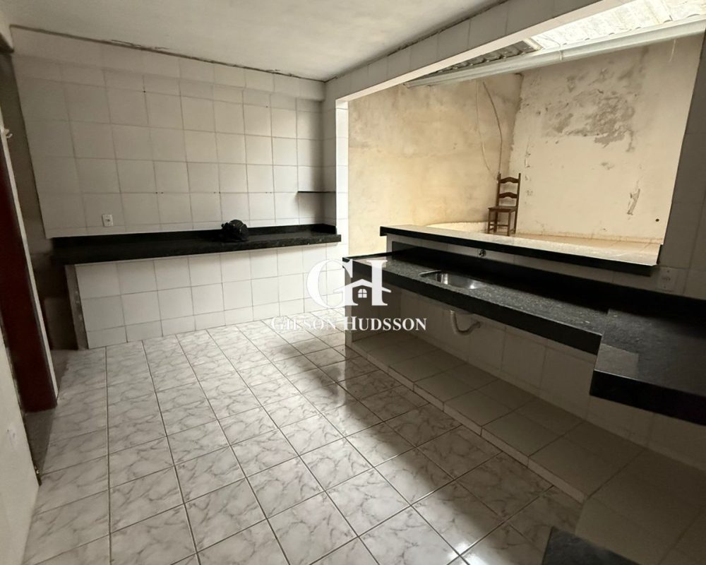 WhatsApp Image 2025-10-12 at 10.31.05