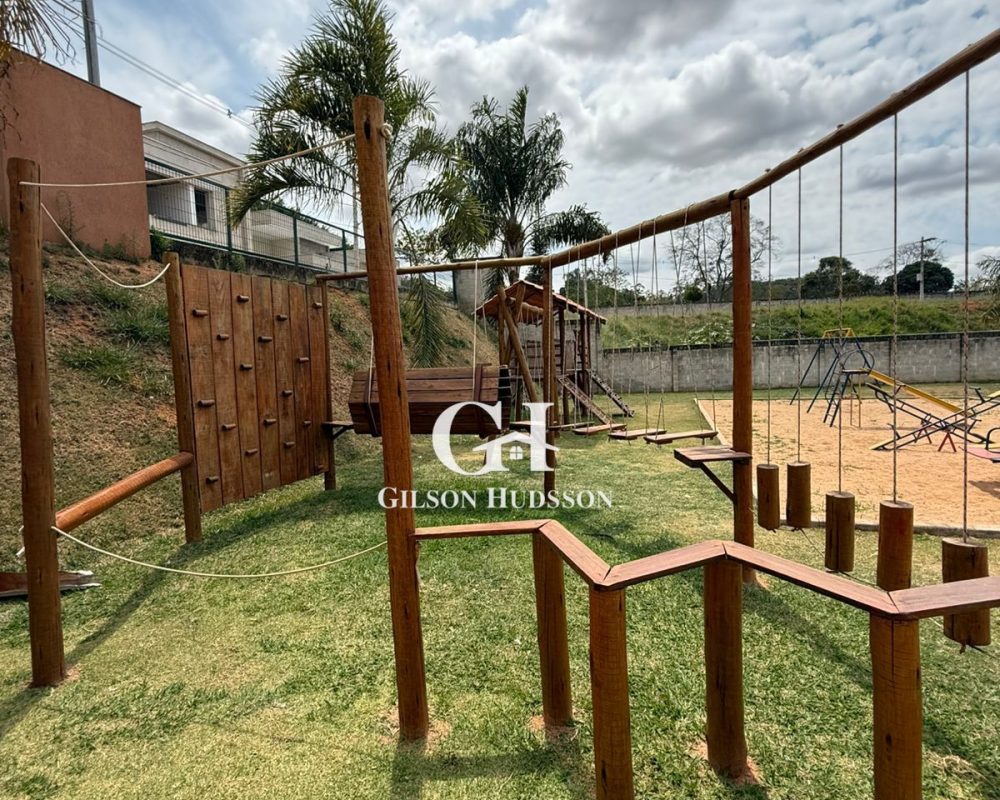 WhatsApp Image 2025-10-14 at 18.22.45 (1)