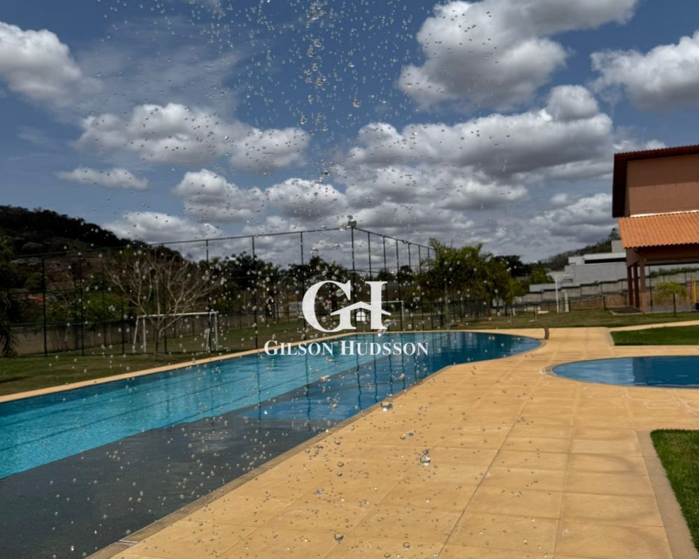 WhatsApp Image 2025-10-14 at 18.22.45 (4)