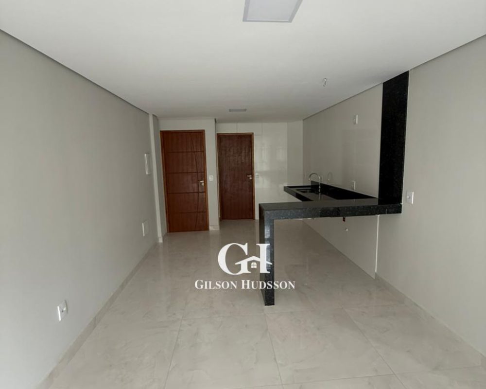 WhatsApp Image 2025-10-15 at 14.57.09 (1)