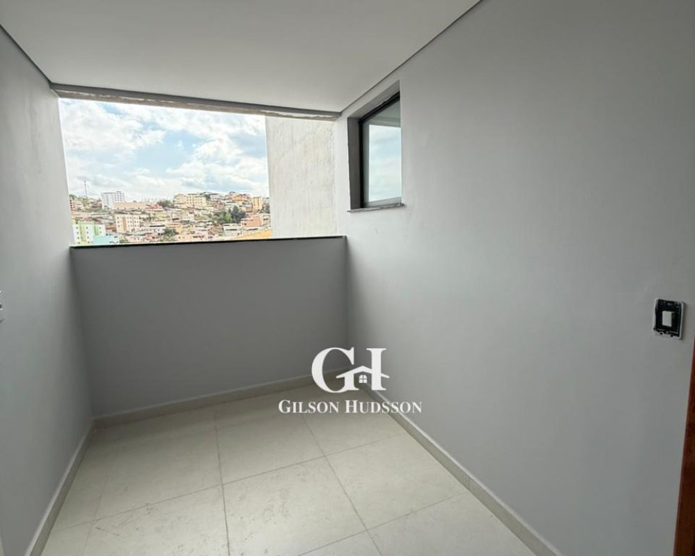 WhatsApp Image 2025-10-15 at 14.57.11 (2)