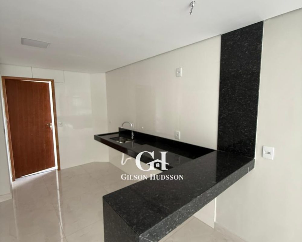 WhatsApp Image 2025-10-15 at 14.57.11