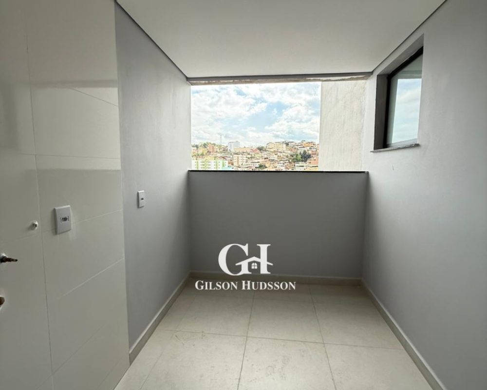 WhatsApp Image 2025-10-15 at 14.57.12