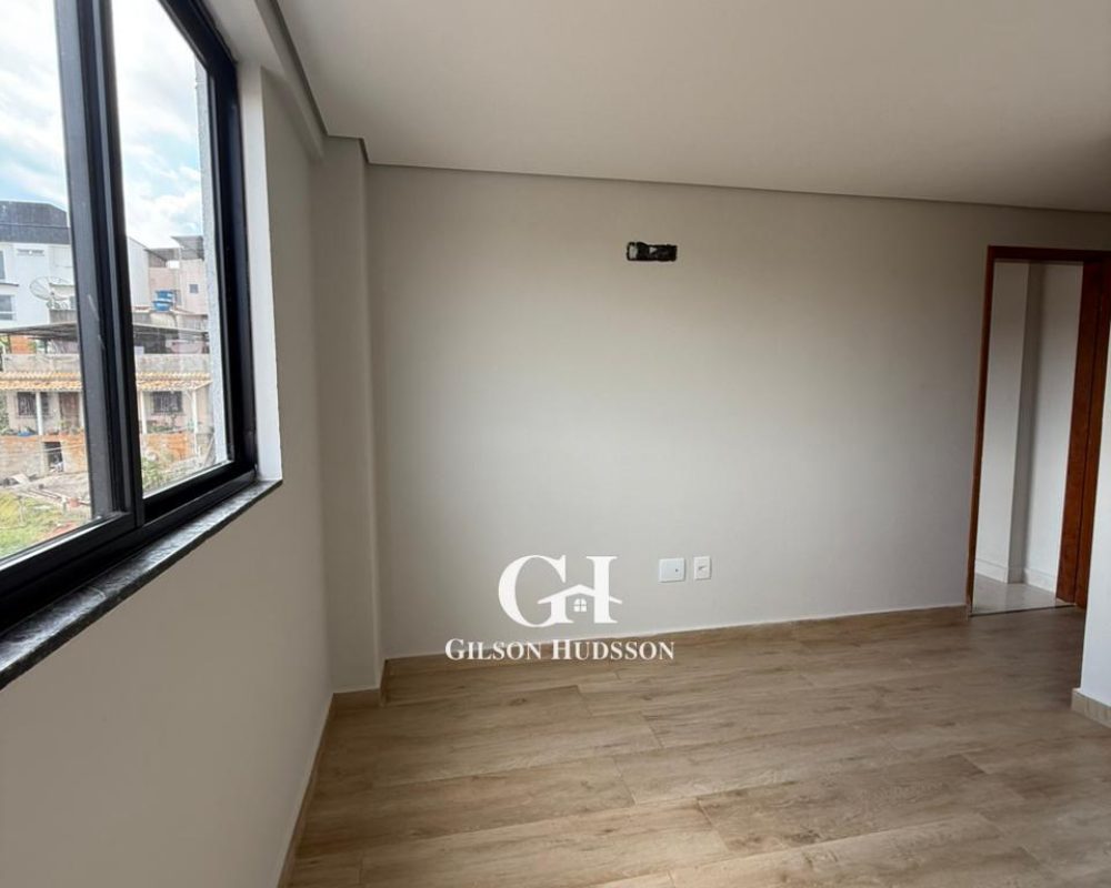 WhatsApp Image 2025-10-15 at 14.57.13 (1)