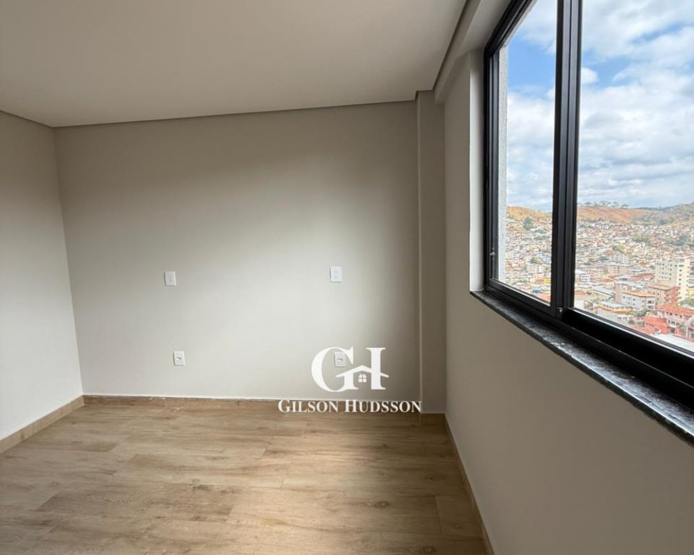 WhatsApp Image 2025-10-15 at 14.57.13 (2)