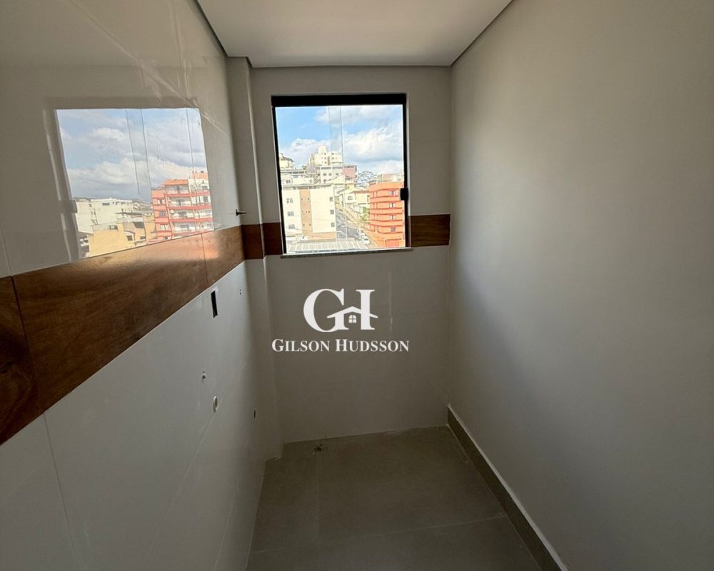 WhatsApp Image 2025-10-16 at 08.58.17 (2)