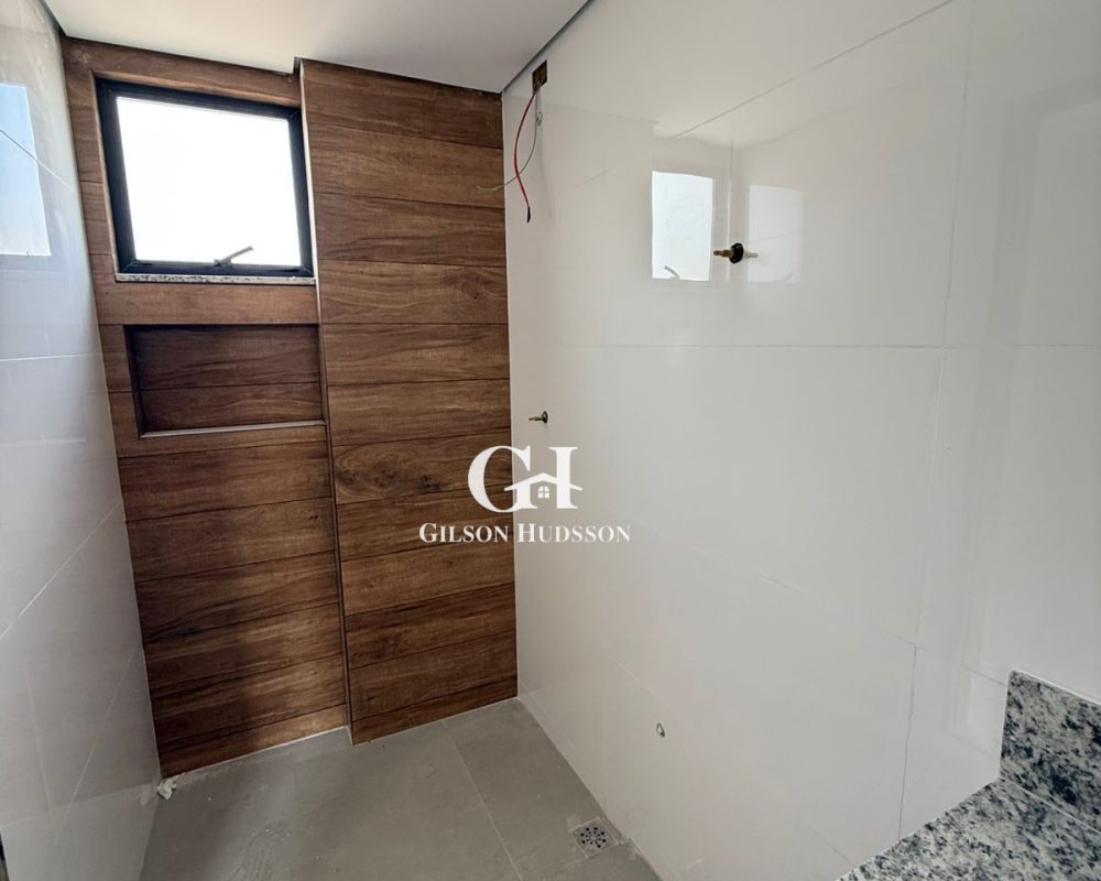 WhatsApp Image 2025-10-16 at 08.58.20