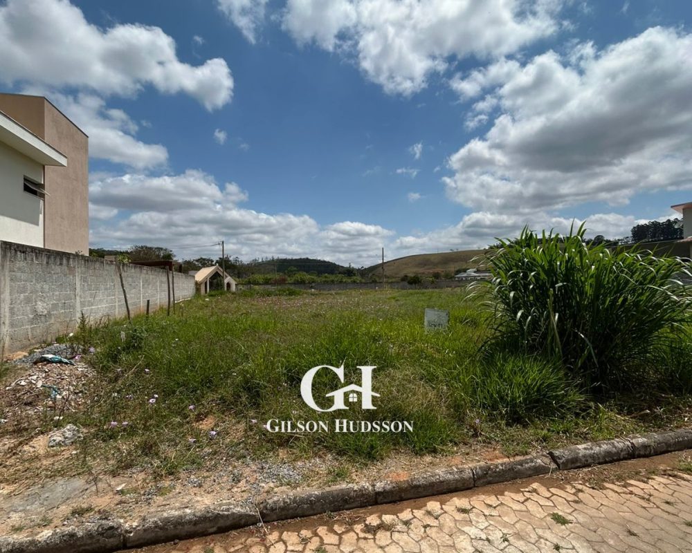 WhatsApp Image 2025-10-17 at 10.45.14 (1)