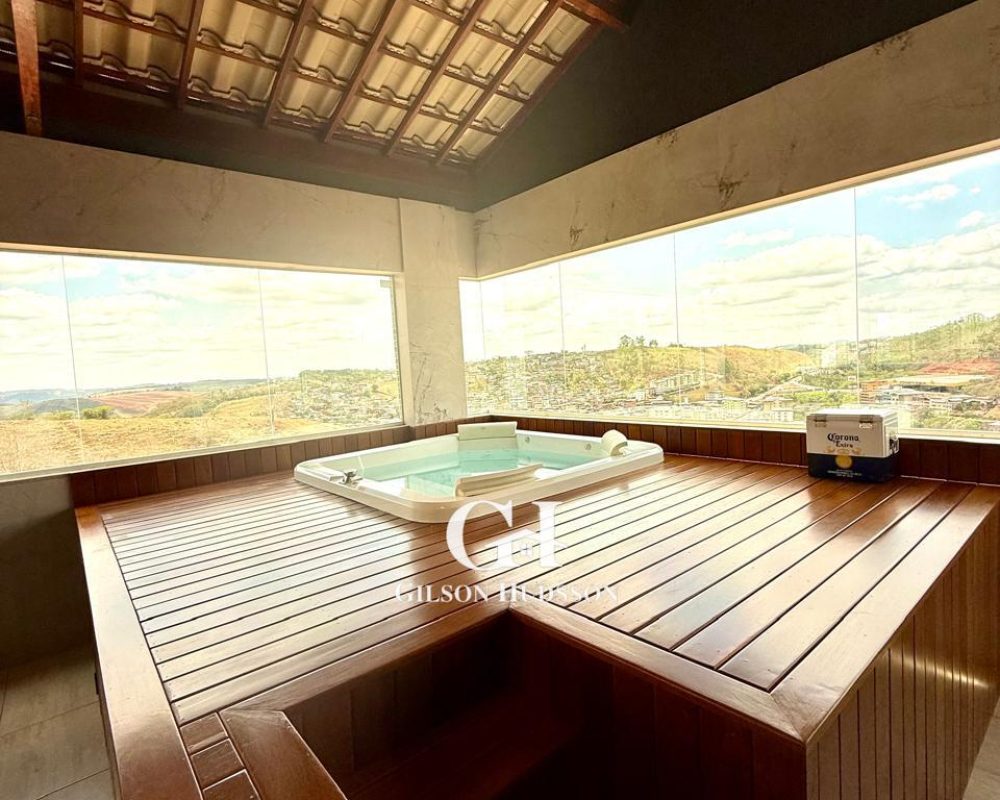 WhatsApp Image 2025-10-17 at 14.37.07 (1)