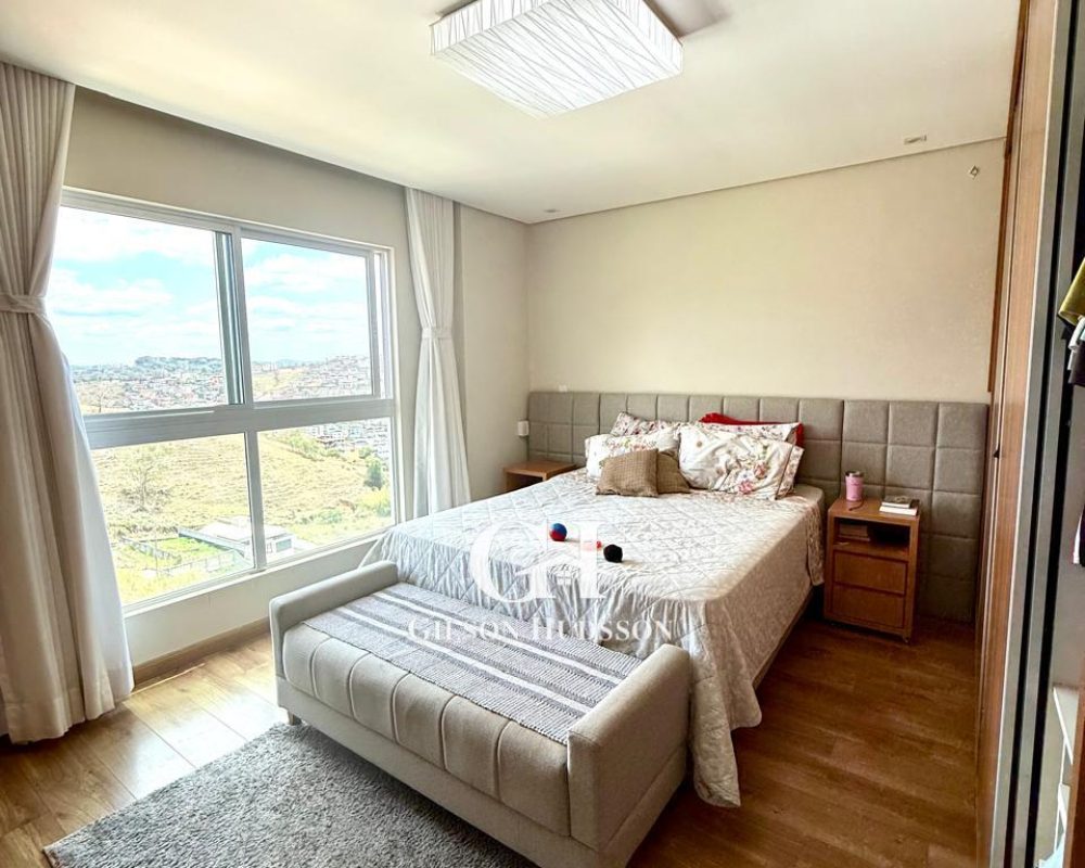 WhatsApp Image 2025-10-17 at 14.37.12 (2)