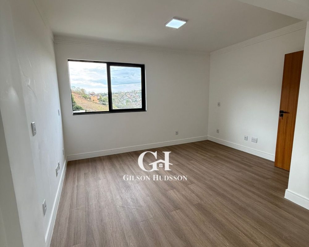 WhatsApp Image 2025-10-28 at 17.12.09 (2)