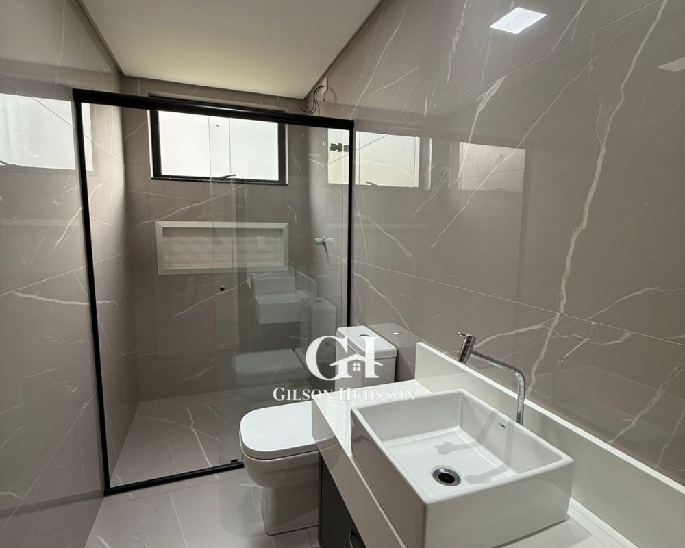 WhatsApp Image 2025-10-28 at 17.12.13