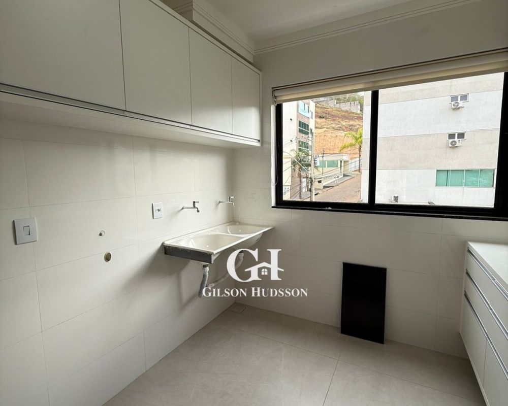 WhatsApp Image 2025-10-28 at 17.12.15