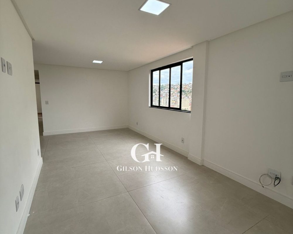 WhatsApp Image 2025-10-28 at 17.12.16 (1)