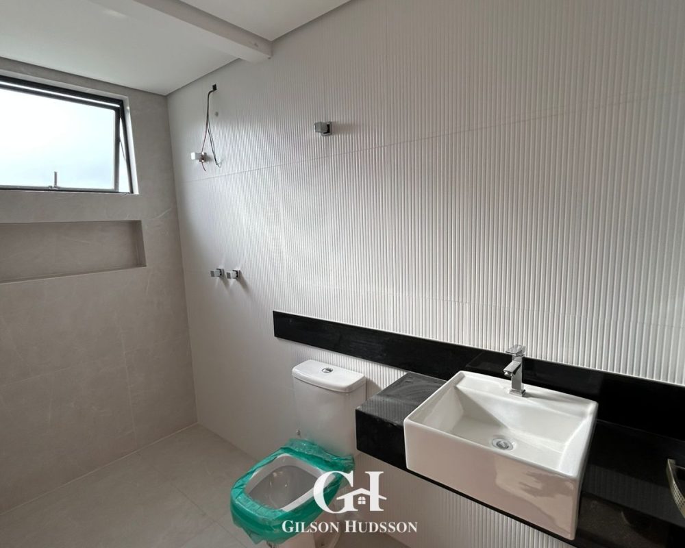 WhatsApp Image 2025-11-05 at 17.05.25 (2)