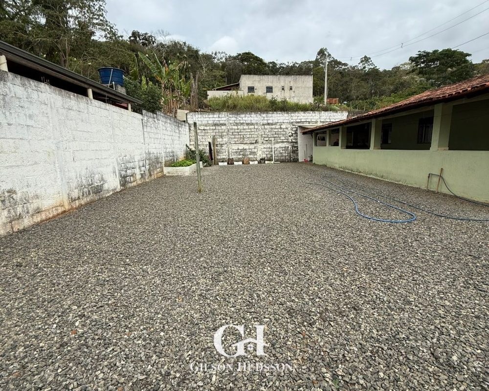 WhatsApp Image 2025-11-06 at 20.13.39 (1)