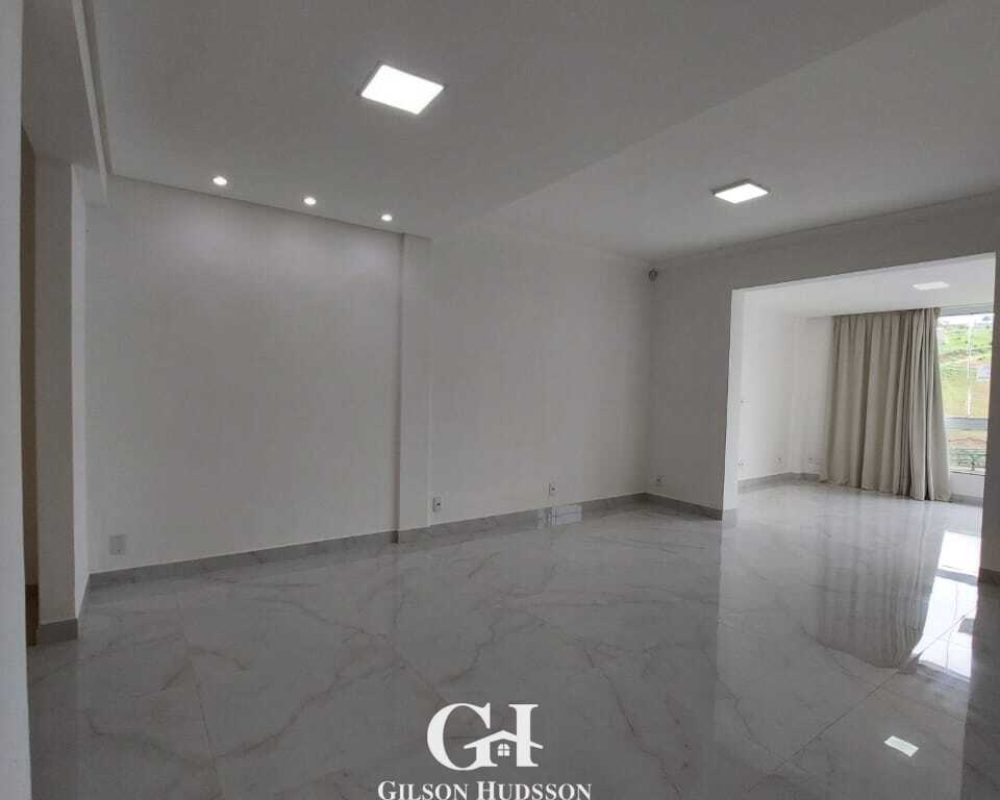 WhatsApp Image 2025-11-08 at 10.28.12 (2)