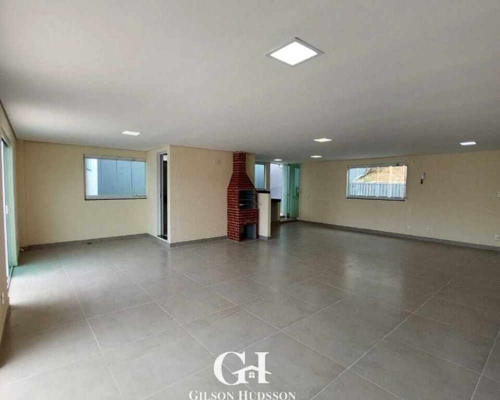 WhatsApp Image 2025-11-08 at 10.28.15 (3)