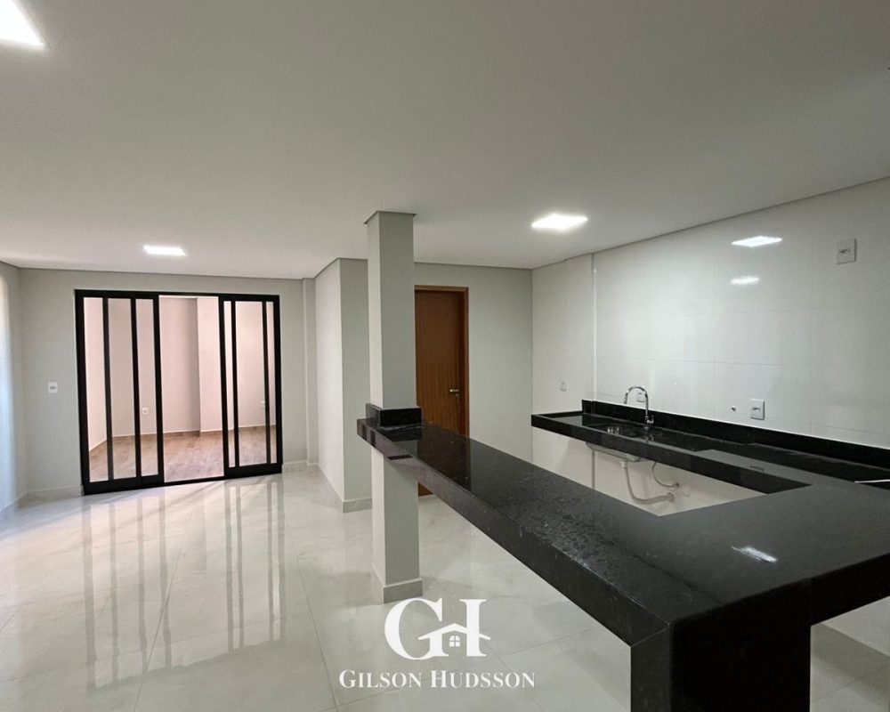 WhatsApp Image 2025-11-11 at 16.43.10