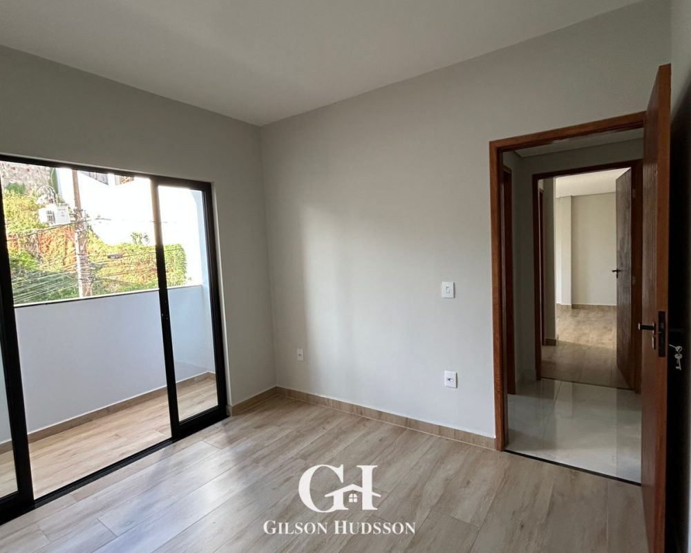 WhatsApp Image 2025-11-11 at 16.43.13 (1)