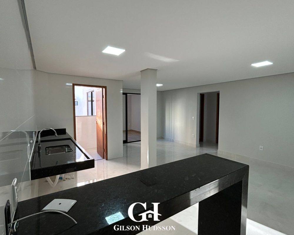 WhatsApp Image 2025-11-11 at 16.54.15 (1)