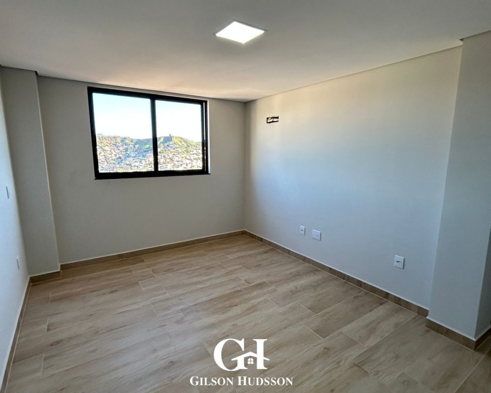 WhatsApp Image 2025-11-11 at 16.54.20 (1)