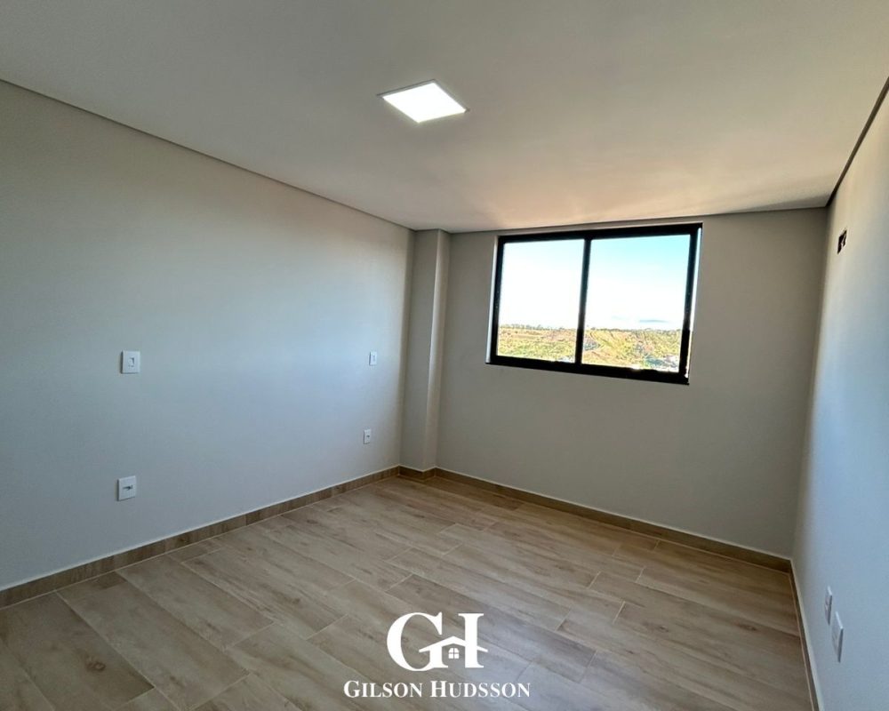 WhatsApp Image 2025-11-11 at 16.54.20 (2)