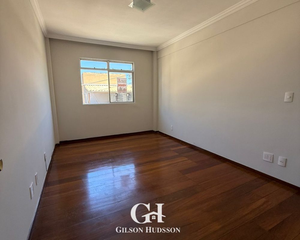 WhatsApp Image 2025-11-14 at 12.13.37 (2)