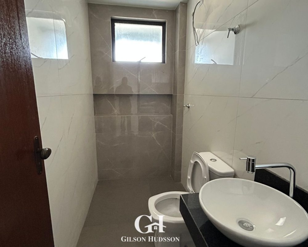 WhatsApp Image 2025-11-14 at 12.22.41 (1)