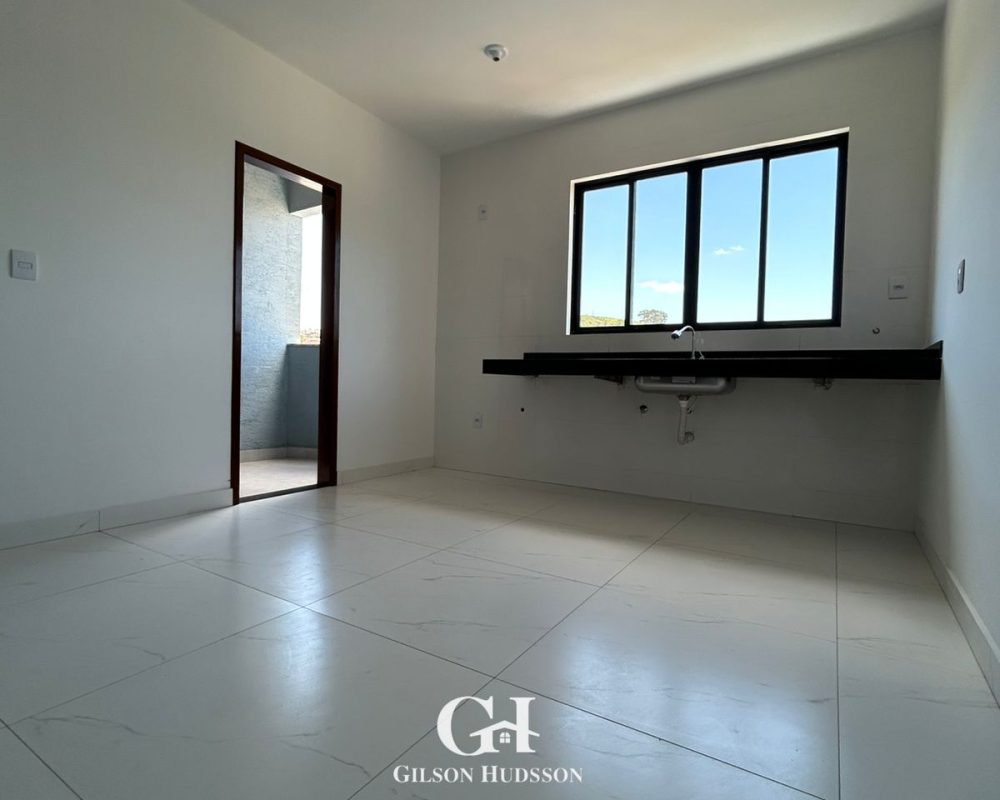 WhatsApp Image 2025-11-14 at 12.22.42 (1)