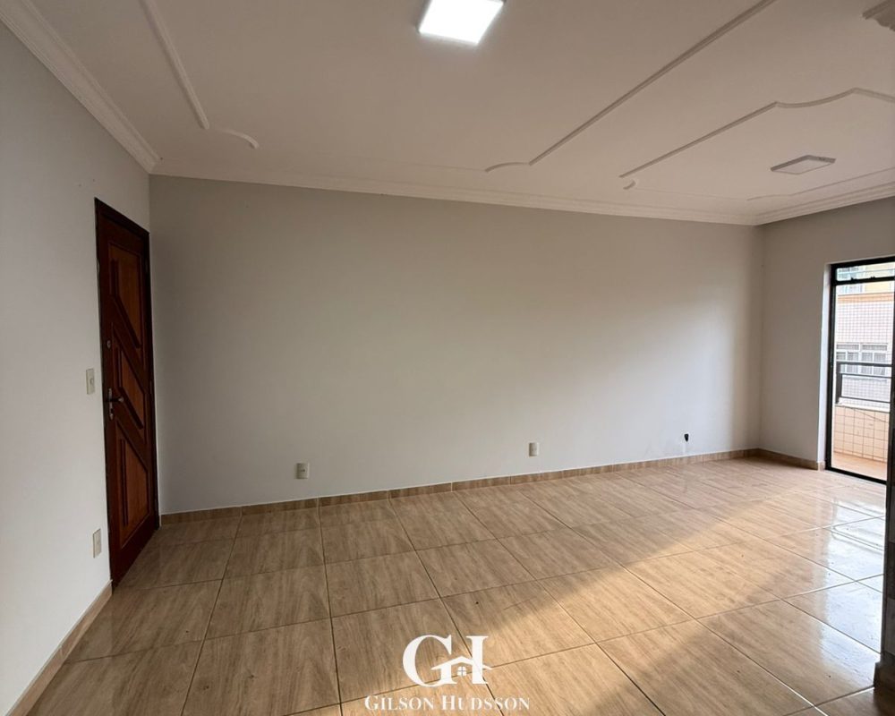 WhatsApp Image 2025-11-28 at 09.42.02 (1)